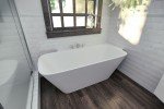 Arabella L Wht Corner Solid Surface Bathtub (3)